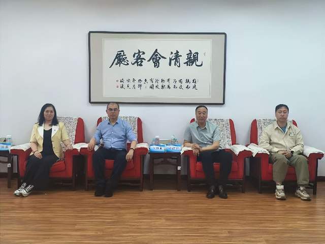 【周年系列活动】携手并肩促发展 政企联袂优营商——辽宁大学商学院MBA/EMBA校友会召开营商环境建设专题座谈交流会