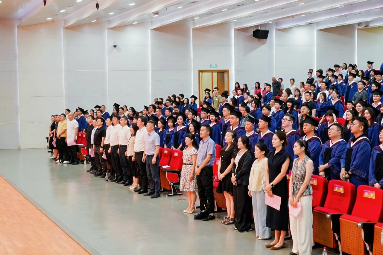 西安理工大学经济与管理学院举行2026届专业学位硕士研究生毕业典礼暨学位授予仪式