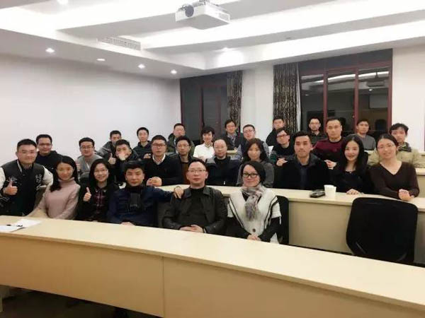 1523351071497610.jpg 1484704479635-2.jpg