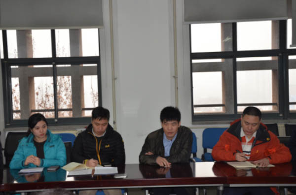 1523866945792581.jpg 20180416-blob9171129.jpg