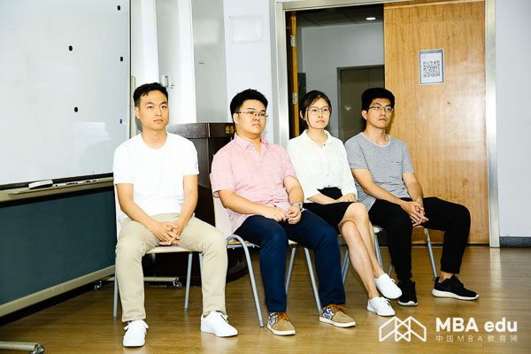 1531811795594904.jpg MBA.edu-7.jpg