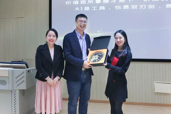 微信图片_20181203115913-5.jpg