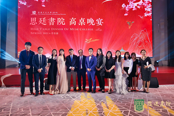 张文宏出席港中大(深圳)高桌晚宴并作演讲:青年应具备