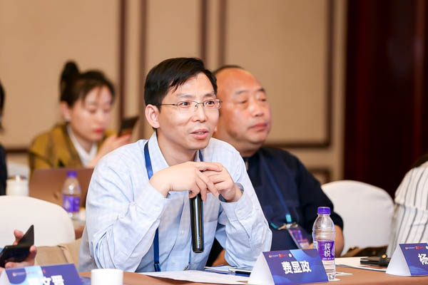 1中南财经政法.jpg