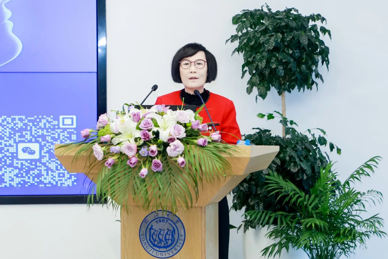 1716863938321424.jpg 1716863938321424.jpg