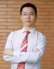 孙坚强